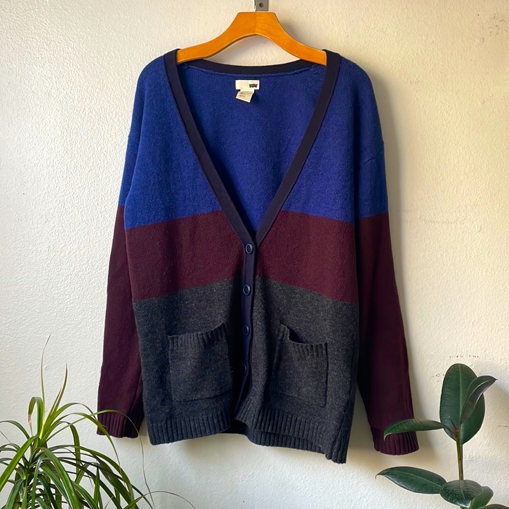 Levi's Oversized Colorblock Cardigan in Blue/Purple/Grey - Medium